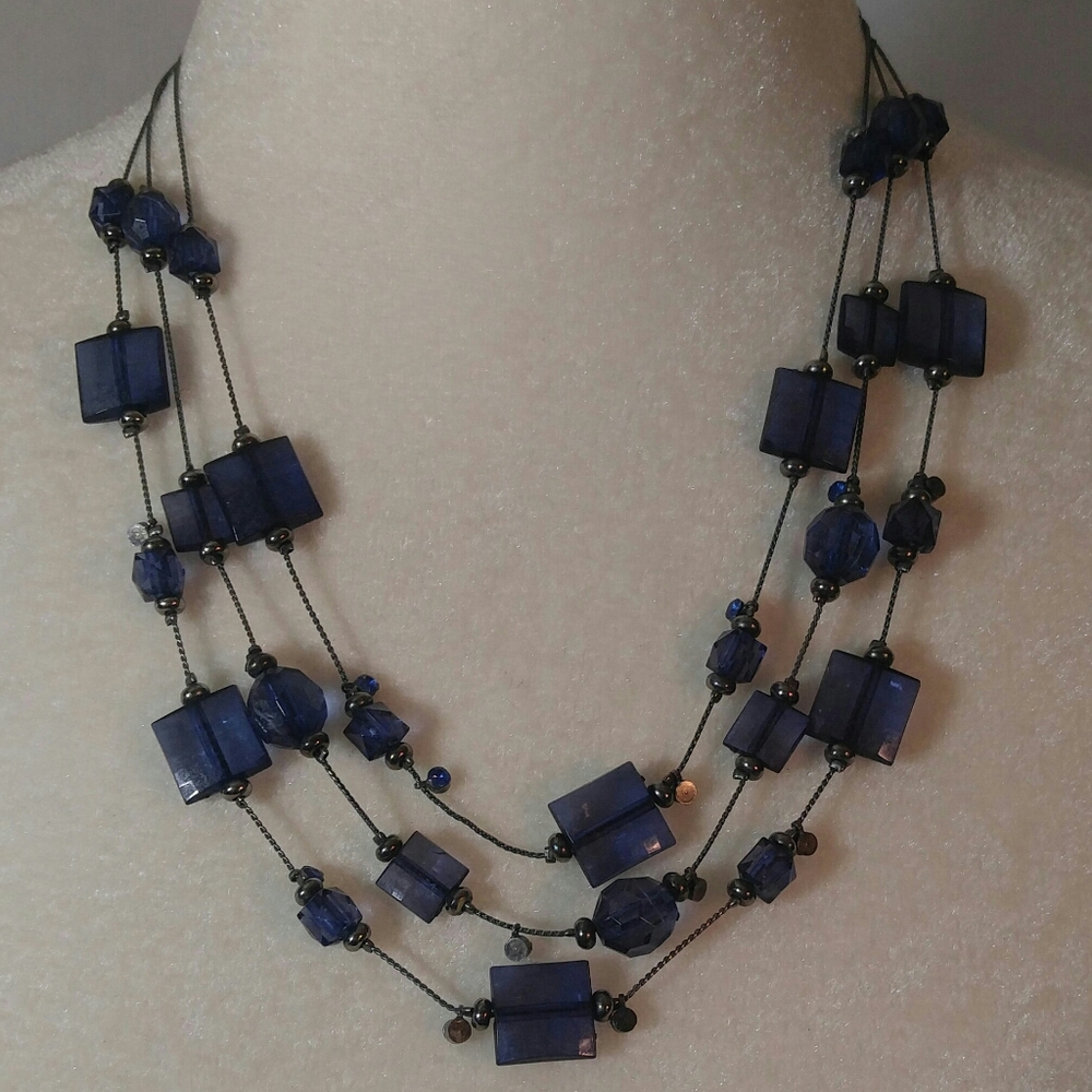 Necklace 3 Strand Navy Blue